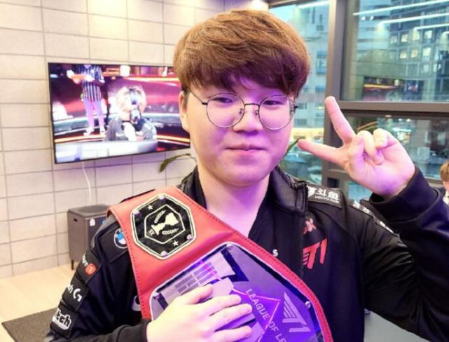 1v2弱侧 1v2弱侧